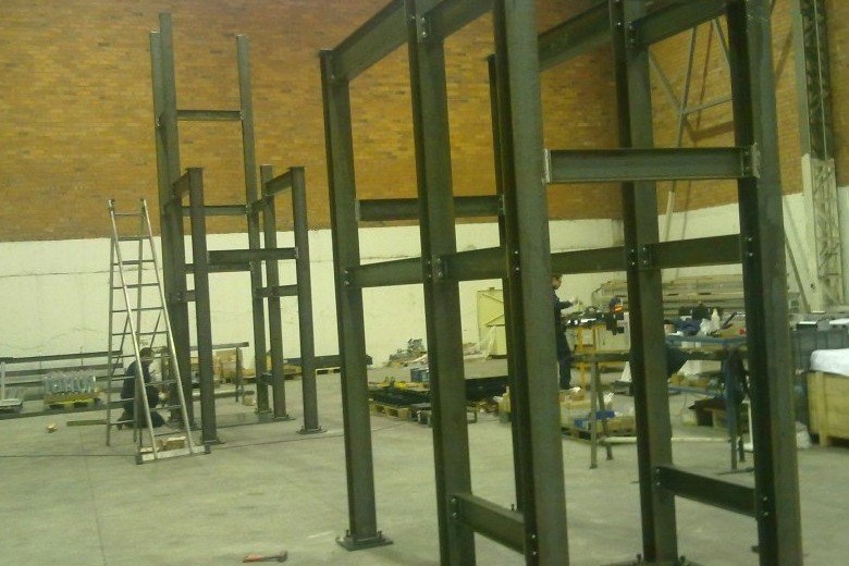 ESTRUCTURA-ELEVADORES-DISENADO-POR-R.ULE_-780x700